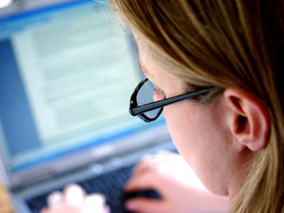 SEXUALITY: Το Internet πηγή για ιατρικές συμβουλές